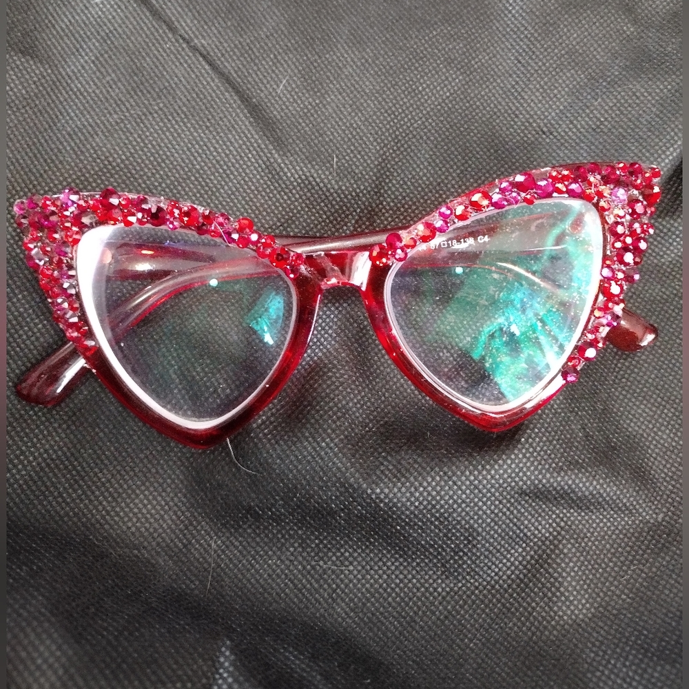 Custom eyeglass frames